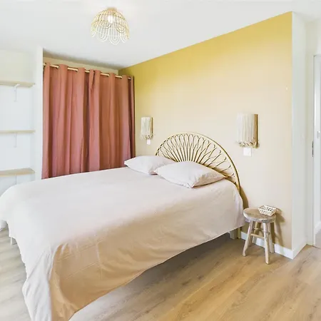-ty Caya- Belle Contemporaine Vue *